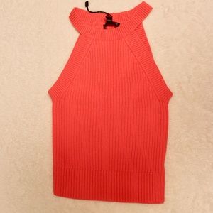 NWOT XS Coral Knit Crop Top